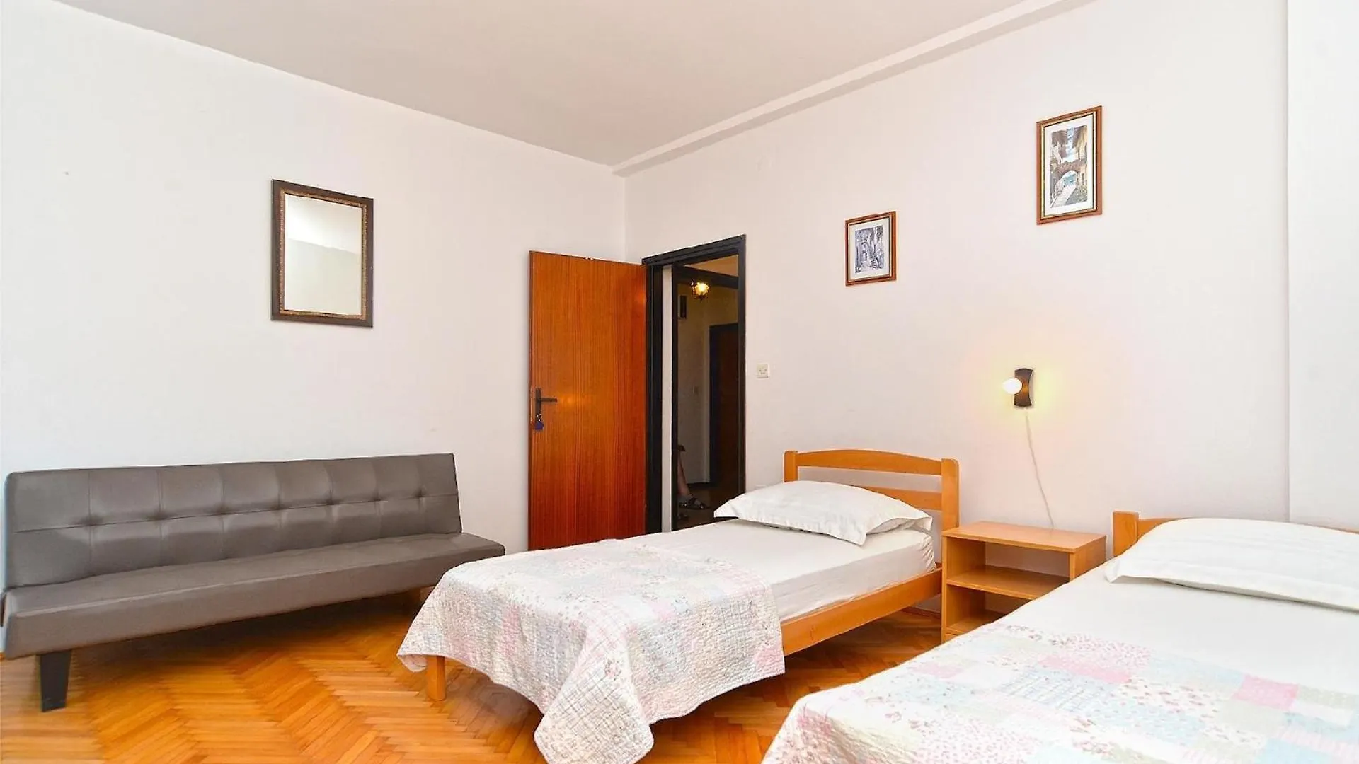 Ferienwohnung Fuer 5 Personen Ca 50 Qm In Fazana-Surida, Istrien Istrische Riviera Valbandon 0*,